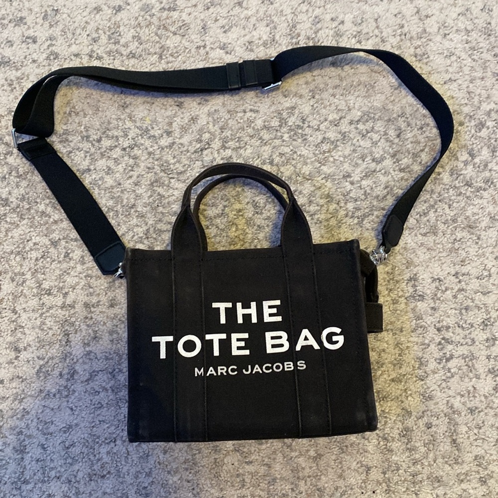 Marc Jacobs The Tote Bag